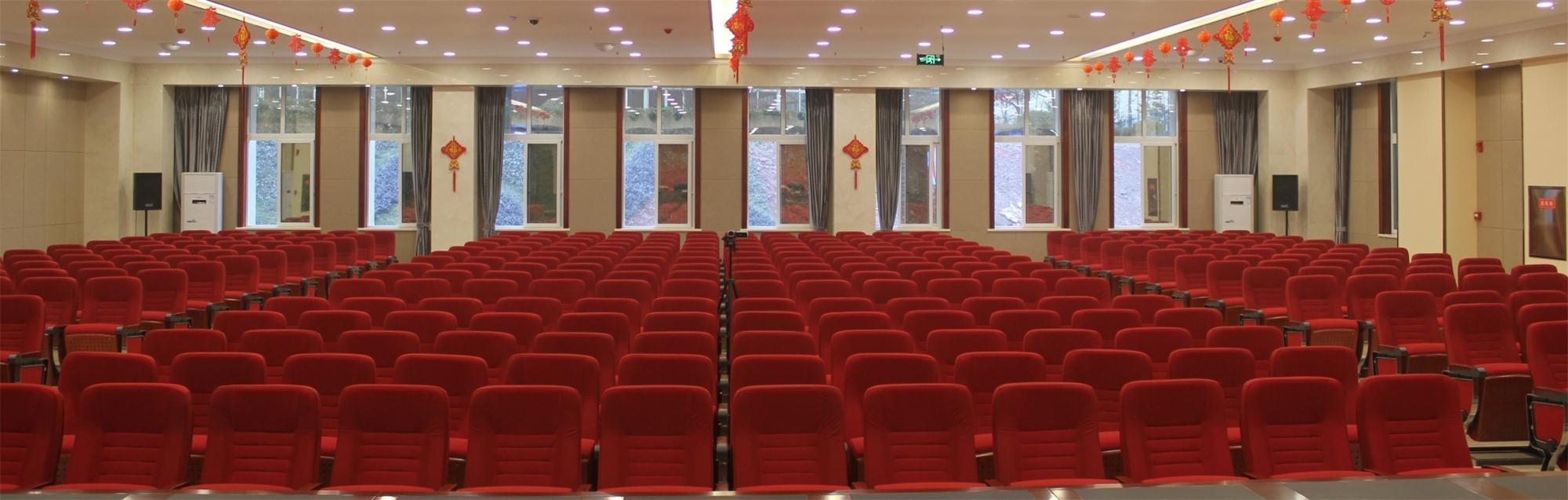 牛氣！勤牛地標(biāo)性辦公大樓今隆重喬遷啟用。 ---從此，我就在你的丹楹刻桷中成就極致！